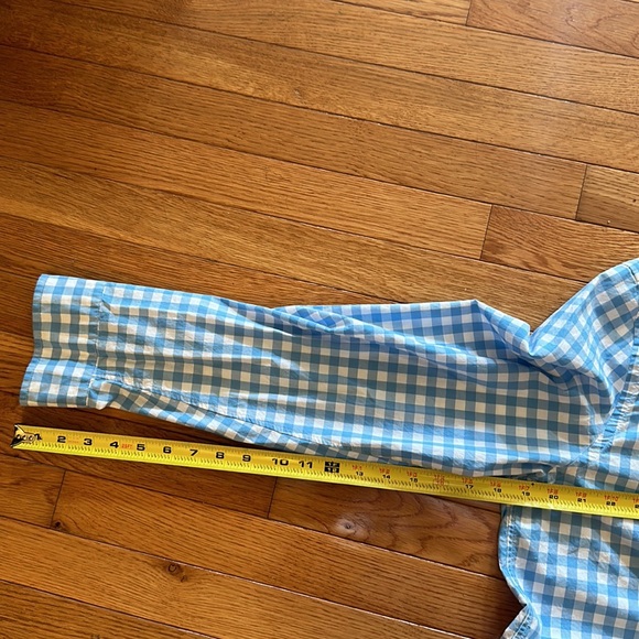 Men’s blue gingham Vineyard Vines Tucker Shirt in EUC - Picture 10 of 11